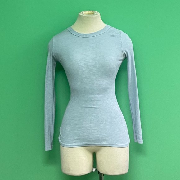 Enza Costa | Silk Knit Long Sleeve Tuck Top - Picture 4 of 11